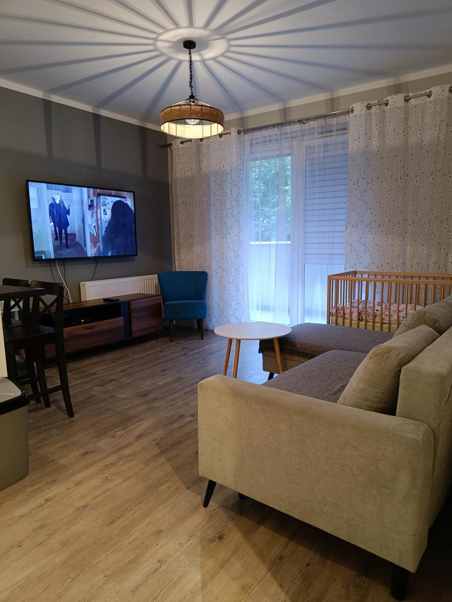 Uroczy Z Garażem Apartament